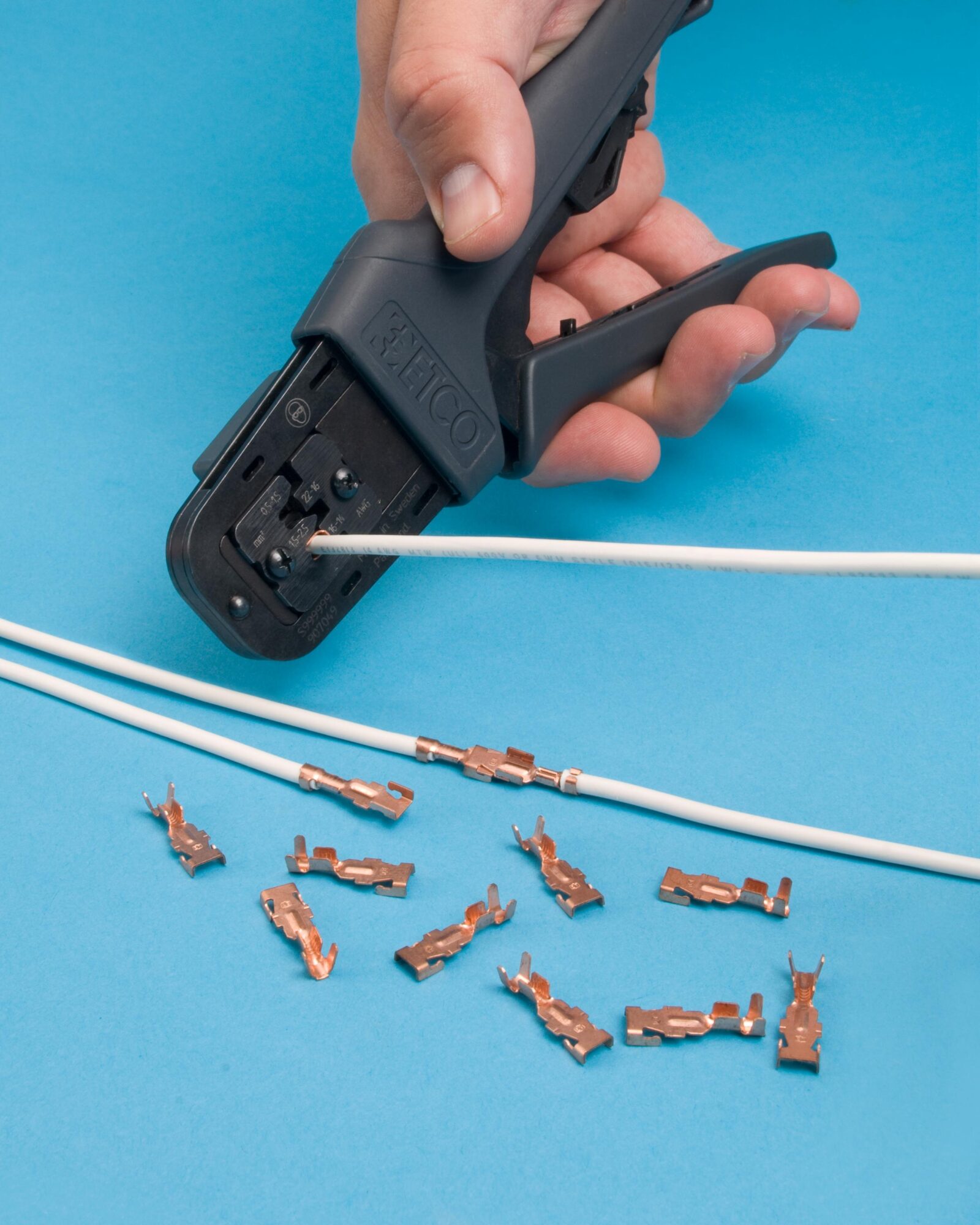 HAND CRIMP TOOL ATTACHES UNISEX CONNECTOR FAST ETCO